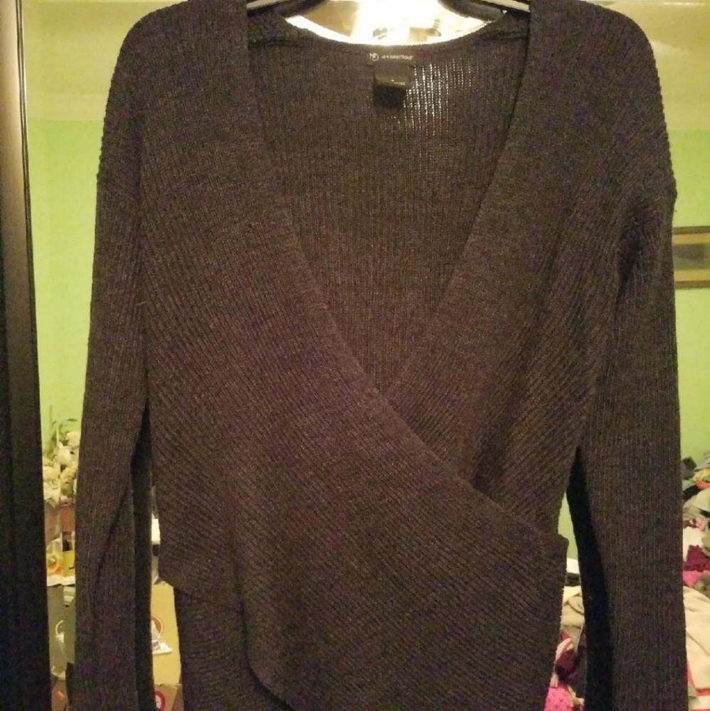plunge sweaters x 2 nude and black